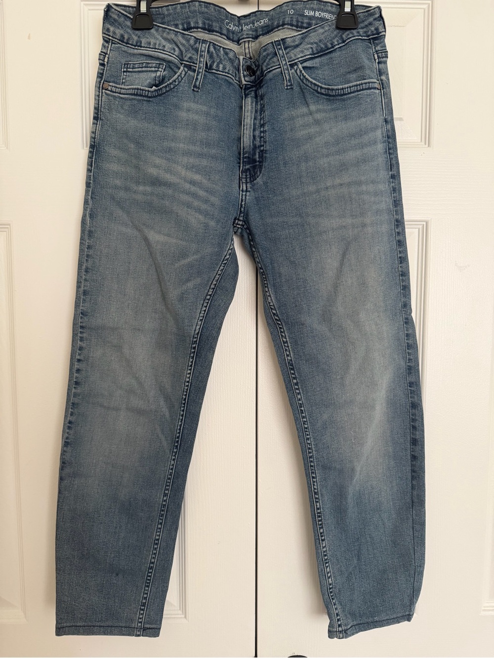 Calvin Klein women’s Slim Boyfriend Jeans - Light Blue